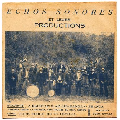 A Espetacular Charanga do França – Chão Molhado da Roça