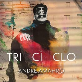 AndrĂ© Amahro – Triciclo