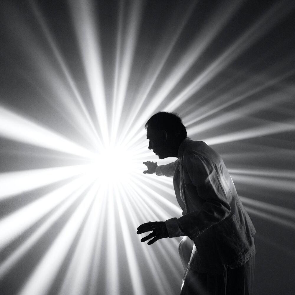 Arnaldo Antunes – Novo Mundo