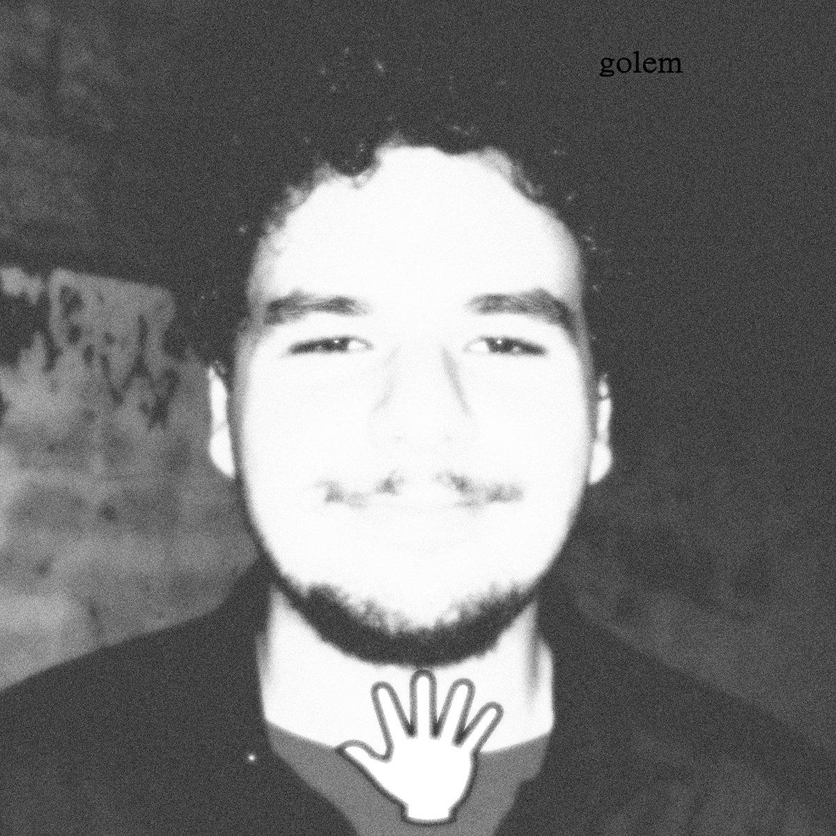 Astral Comedy – golem