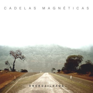 Cadelas Magnéticas – Encruzilhada