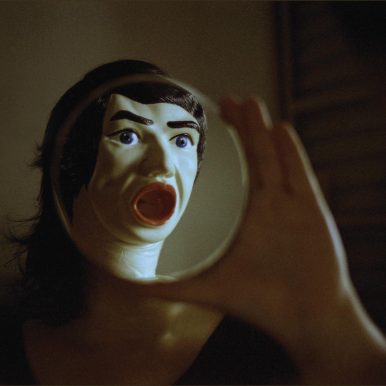 Juliana Perdigão & Os Kurva – Ó