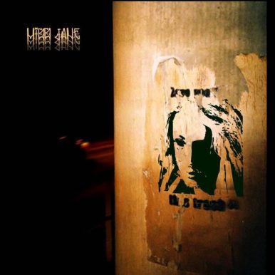 MISS JANE – Traficada e foragida