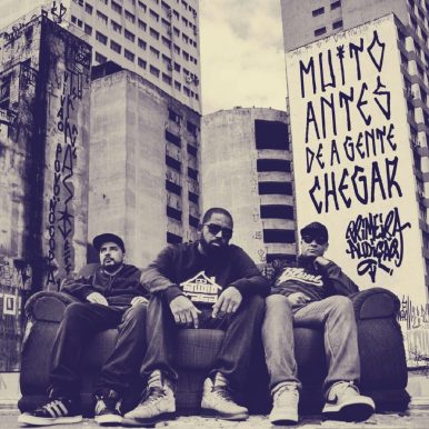 Primeira Audição – Muito Antes de a Gente Chegar