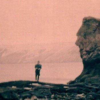 The Flying Tea Company – A Ride to the Centre of the Meditative Universe