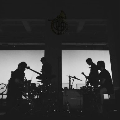 Trompa – trompa se apresenta: trompístas vão ao banco