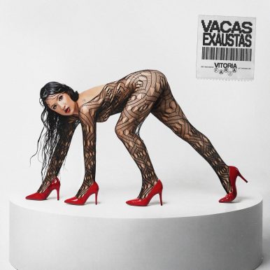 Vitoria Faria – Vacas Exaustas