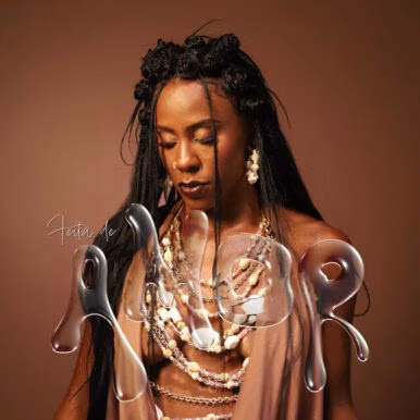 Sarah Guedes – Feita de Amor