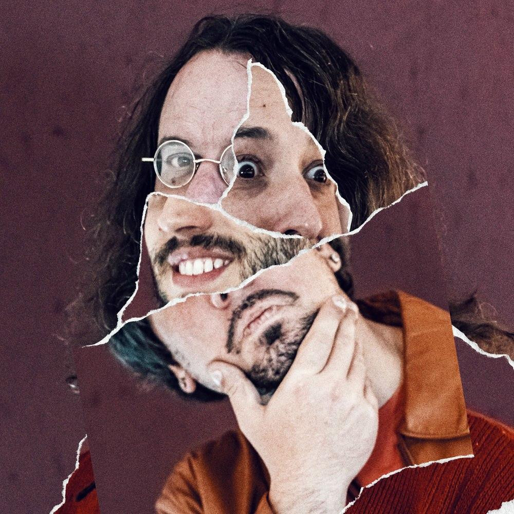 UmQuarto – Fora de Lugar